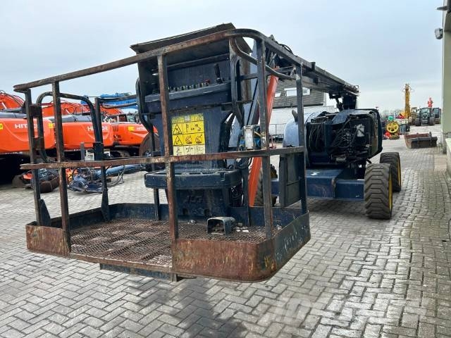 JLG 600 AJ رافعات سلة مفصلية