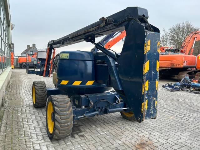 JLG 600 AJ رافعات سلة مفصلية