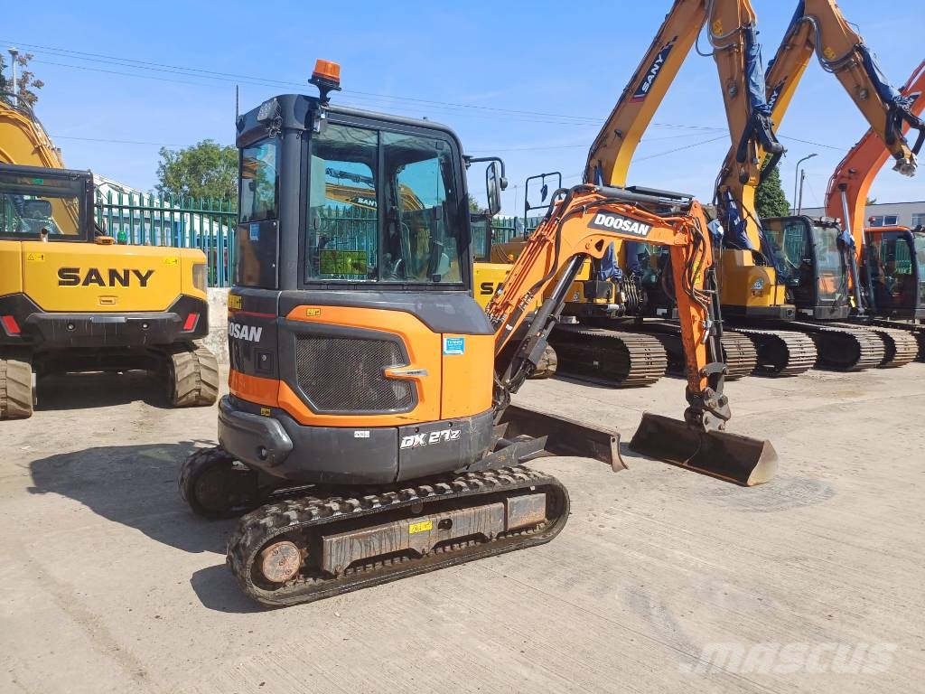 Develon DX 27 Z-7 Мини екскаватори < 7 т
