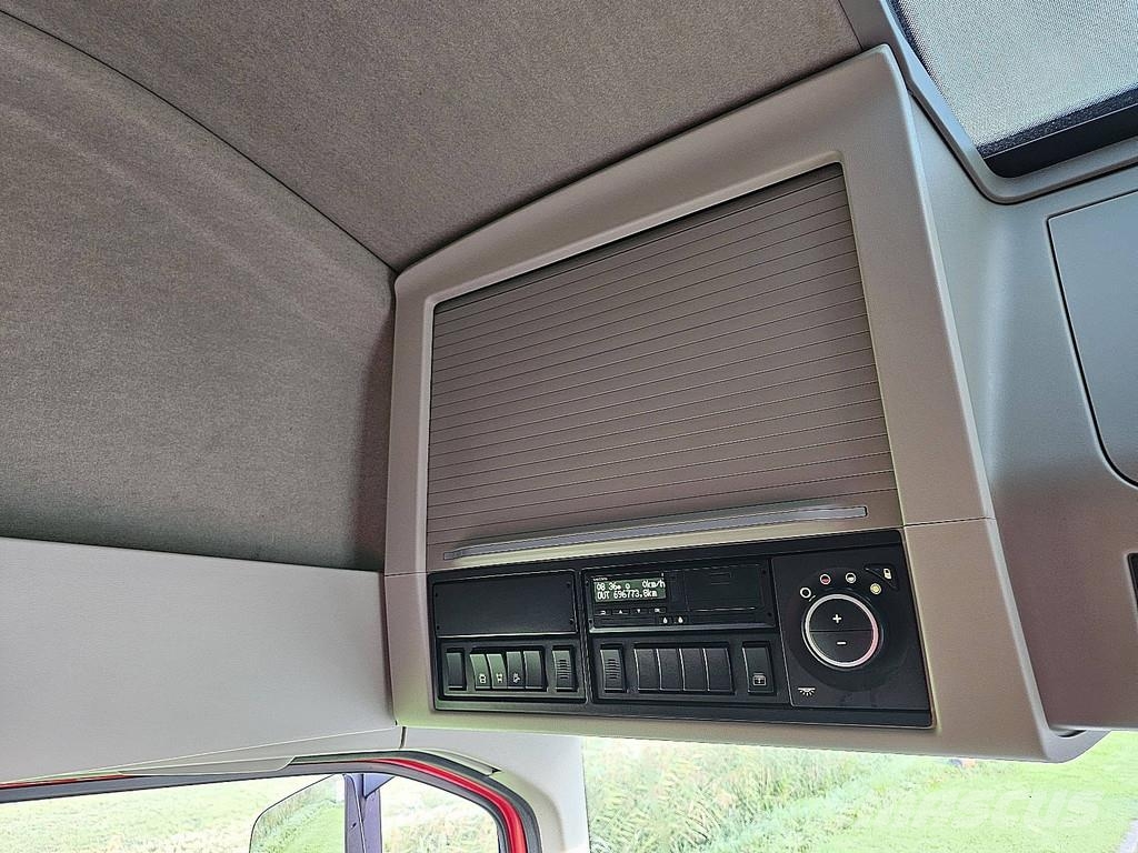 Volvo FH 460 4x2 I-Parc-Cool I-Save Xenon Spoilers PTO 1 Tractor Units