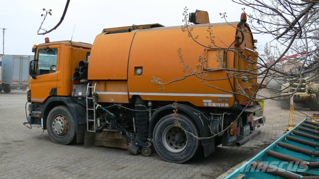 Scania 260 94G كناسات