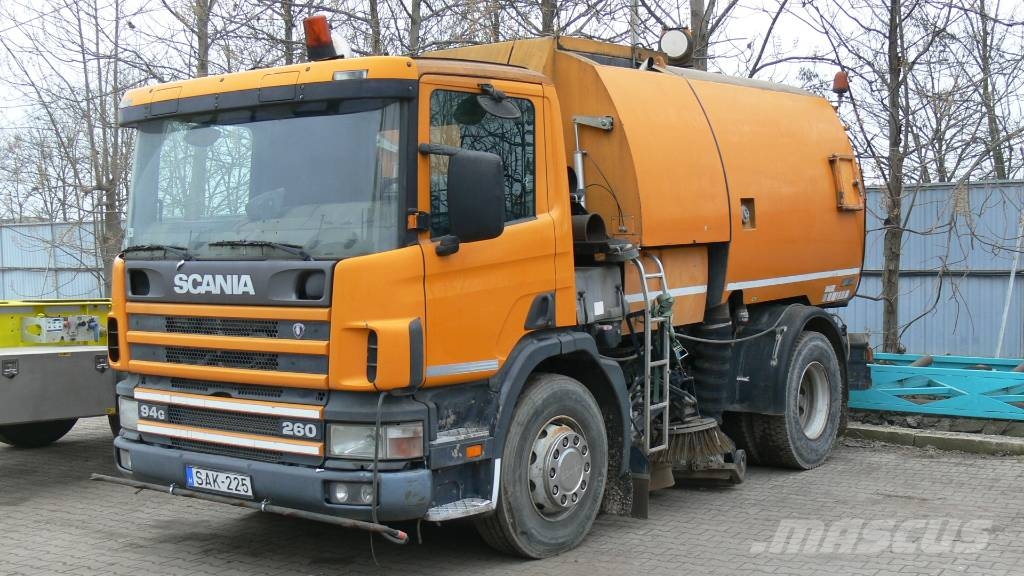 Scania 260 94G كناسات