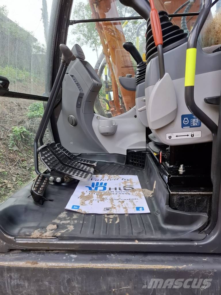 Hitachi ZX 225 US R LC-6 Telakaivukoneet
