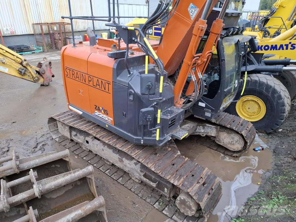 Hitachi ZX 225 US R LC-6 Telakaivukoneet