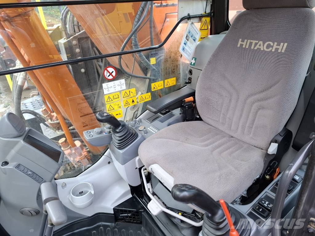 Hitachi ZX 225 US R LC-6 Telakaivukoneet