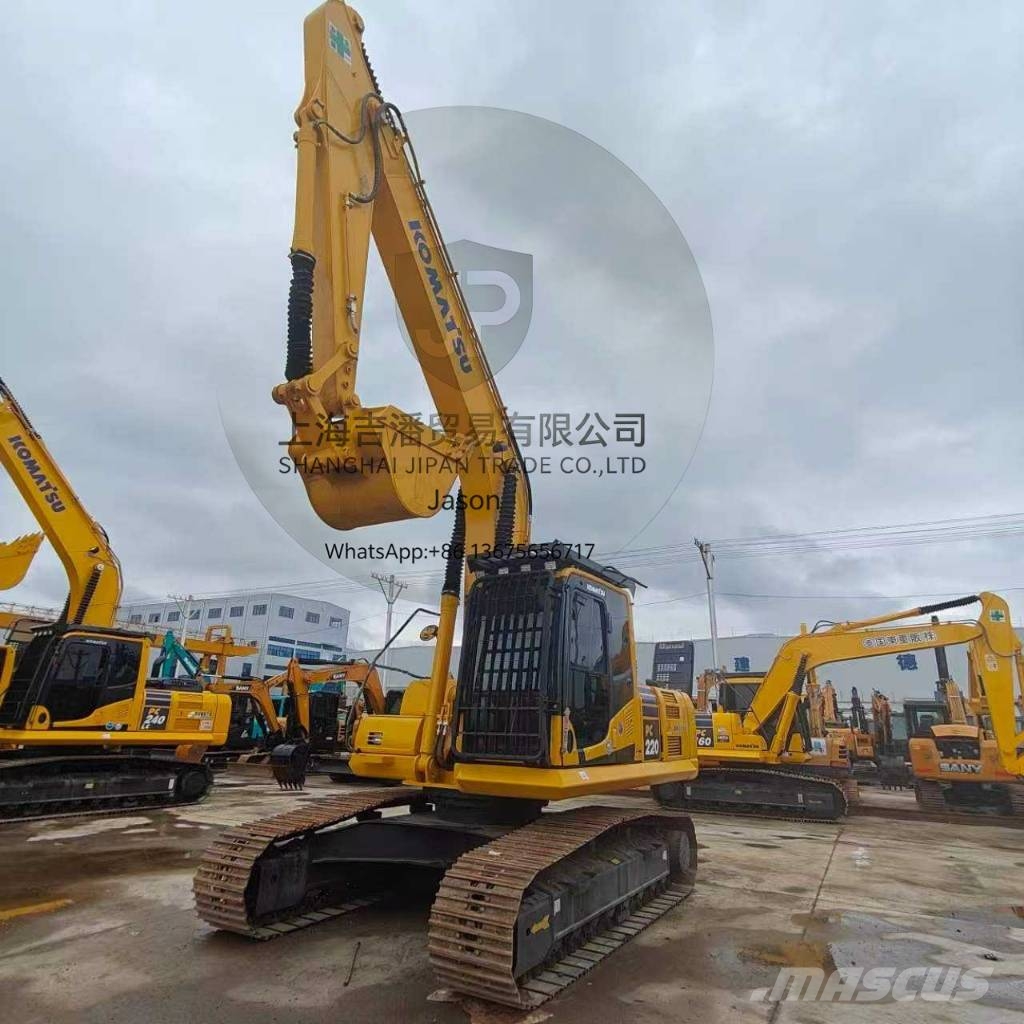 Komatsu PC 220 履带挖掘机