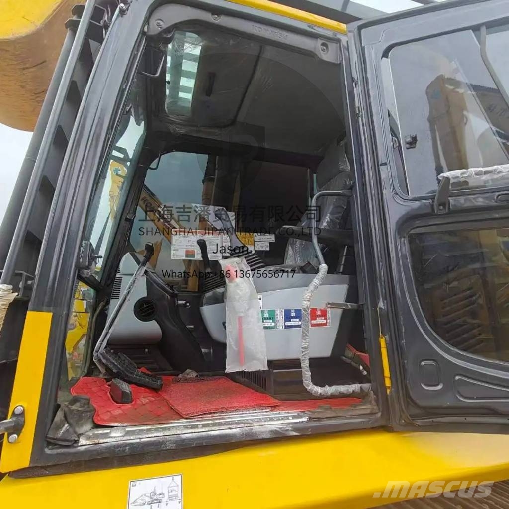 Komatsu PC 220 履带挖掘机