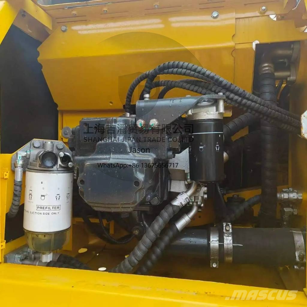 Komatsu PC 220 履带挖掘机