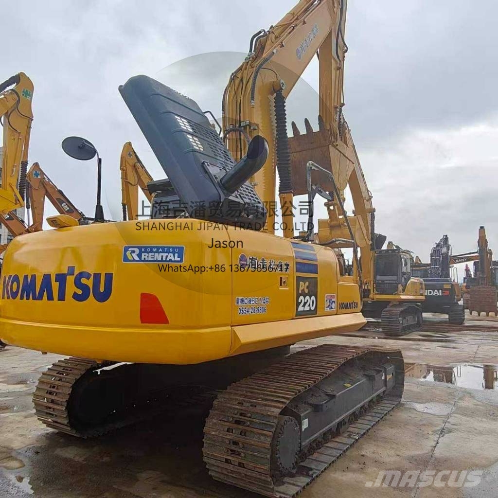 Komatsu PC 220 履带挖掘机
