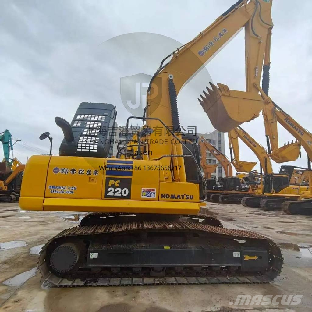 Komatsu PC 220 履带挖掘机