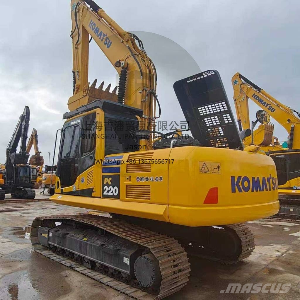Komatsu PC 220 履带挖掘机