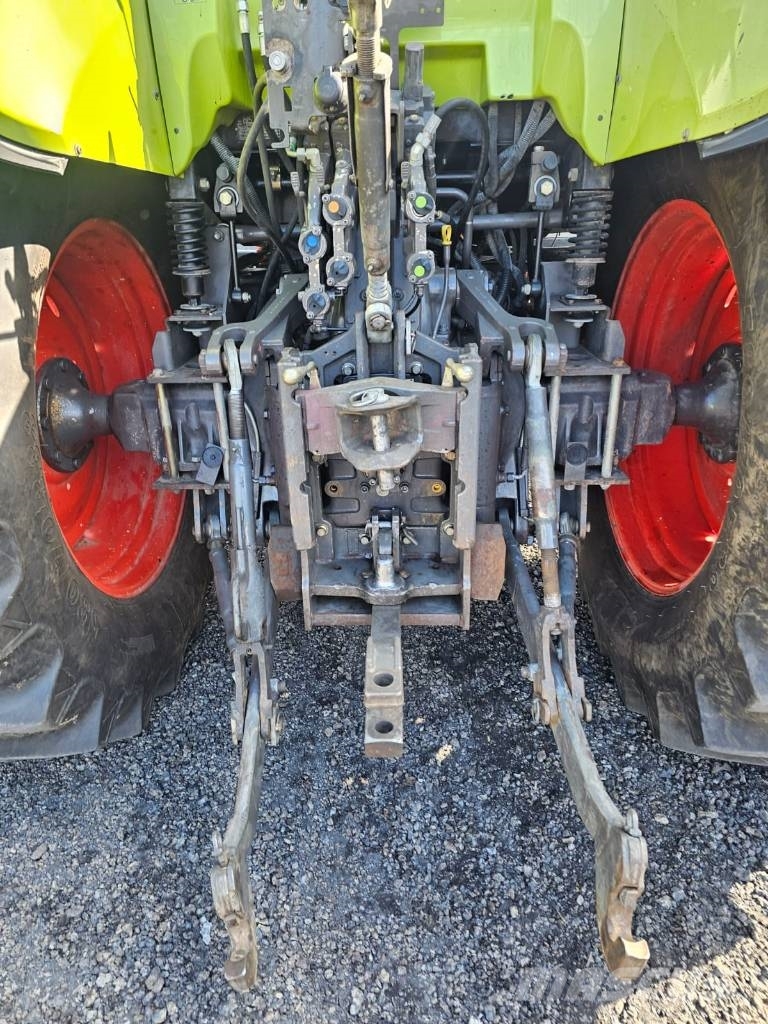 CLAAS ARION 630 CIS Tractors