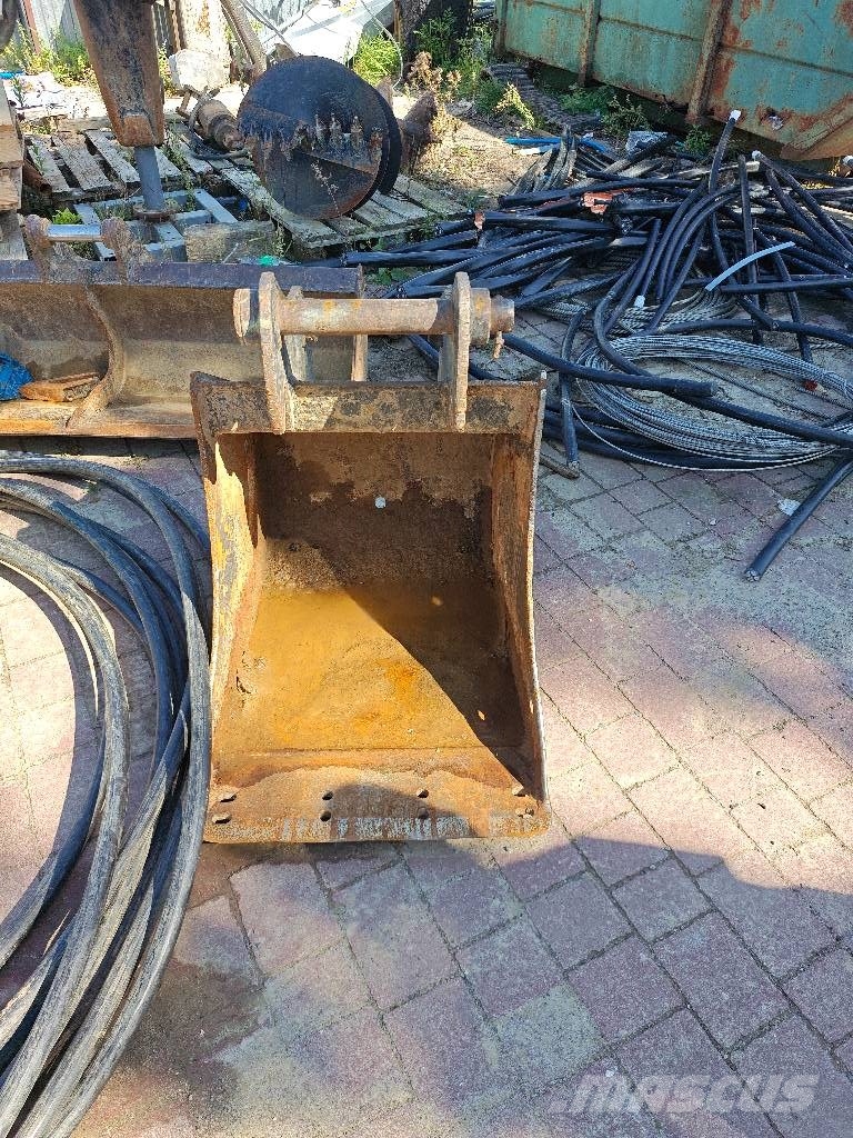 CAT 308 E 2 CR Midi rýpadlá 7 t - 12 t