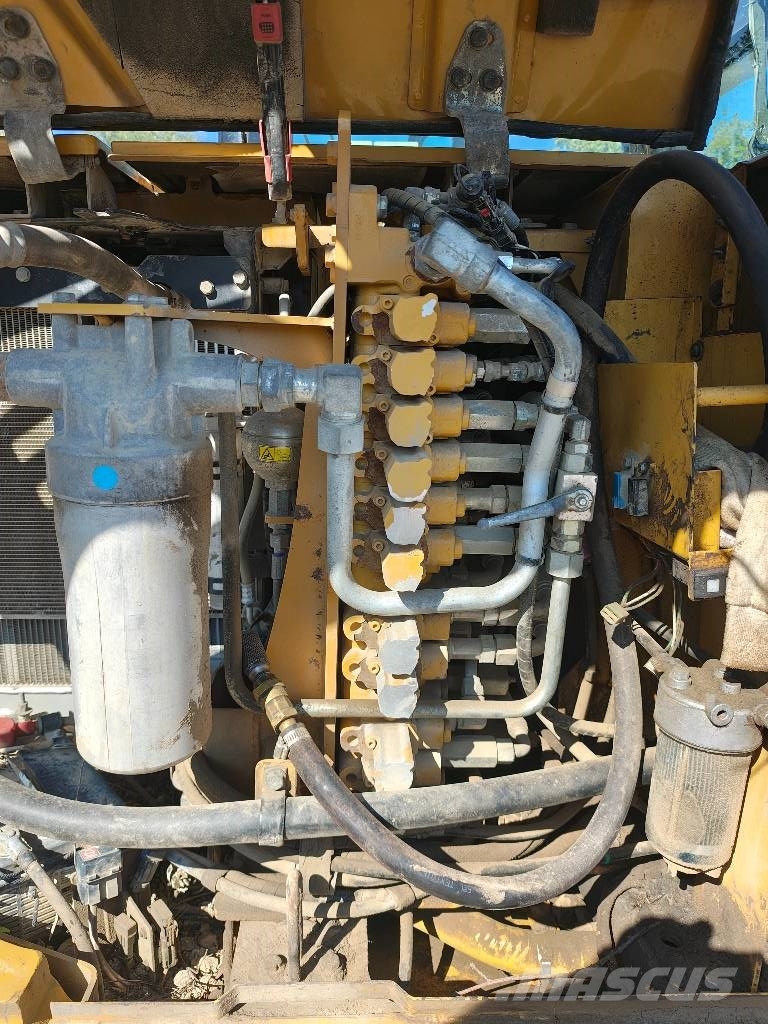 CAT 308 E 2 CR Midi rýpadlá 7 t - 12 t
