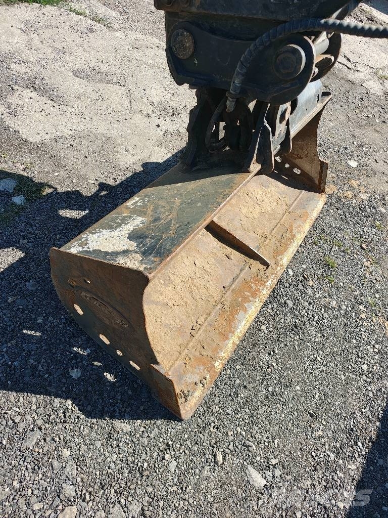 CAT 308 E 2 CR Midi rýpadlá 7 t - 12 t
