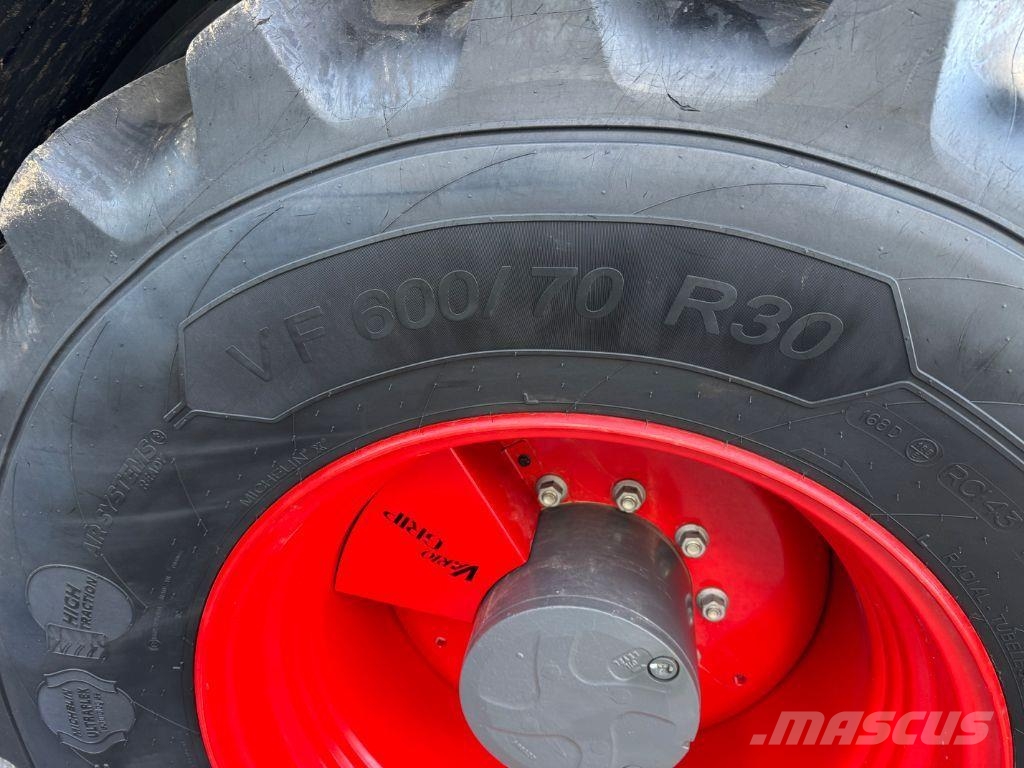 Fendt 724 POWER + GEN7 Traktori