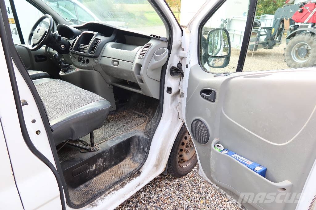 Opel VIVARO Gesloten bedrijfswagens