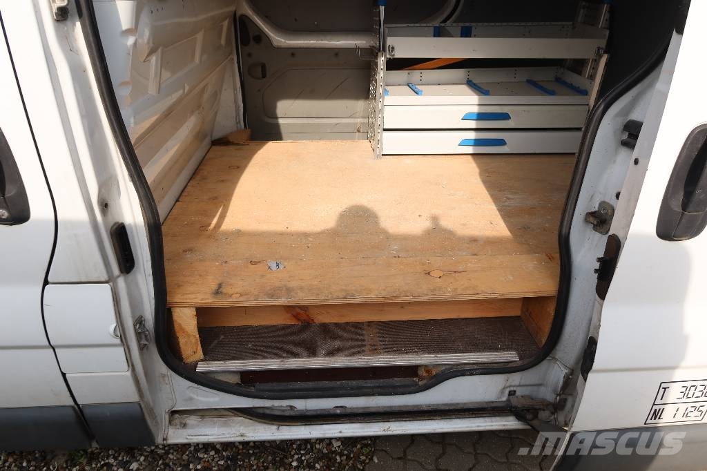 Opel VIVARO Gesloten bedrijfswagens