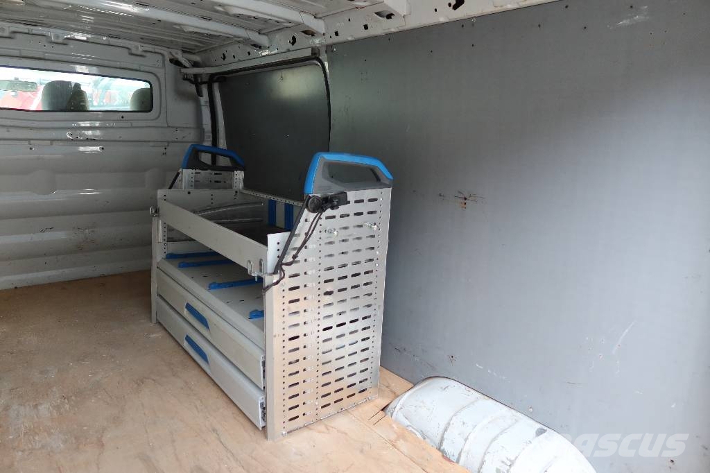 Opel VIVARO Gesloten bedrijfswagens