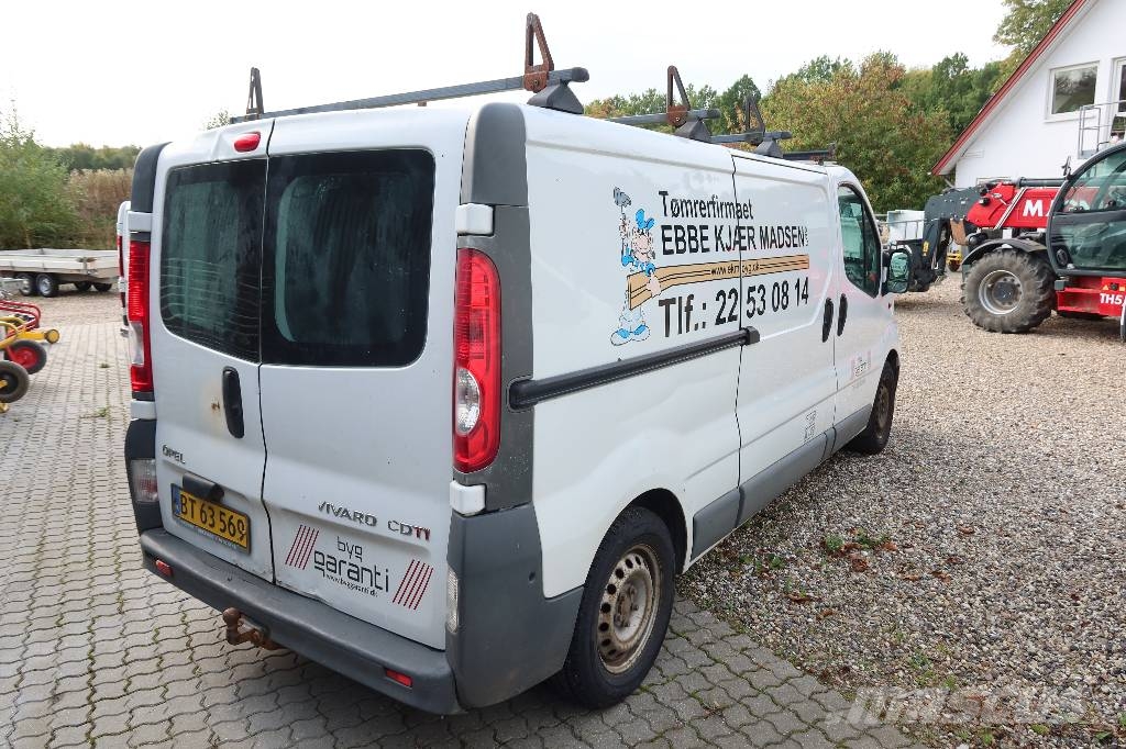 Opel VIVARO Gesloten bedrijfswagens