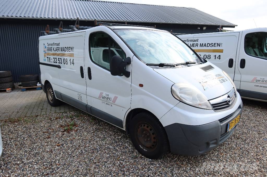 Opel VIVARO Gesloten bedrijfswagens