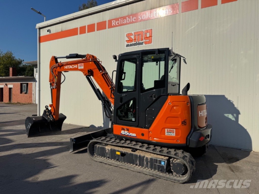 Hitachi ZX 65 USB-6 حفارات صغيرة أقل من 7 طن (حفارات صغيرة)