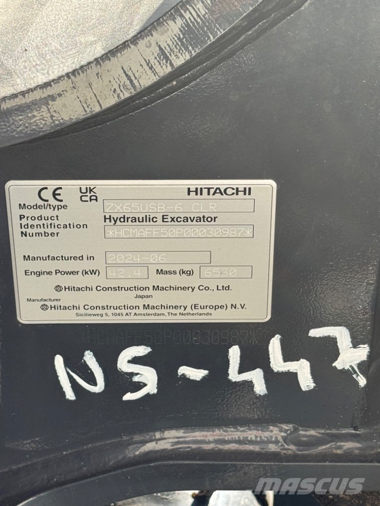 Hitachi ZX 65 USB-6 حفارات صغيرة أقل من 7 طن (حفارات صغيرة)