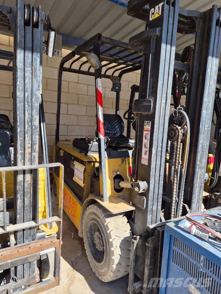 CAT EP30K-PAC-80V Kompresorji