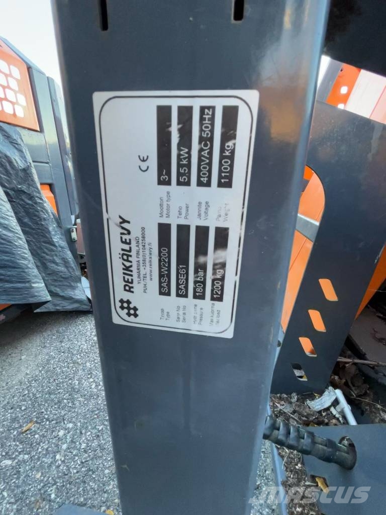 Sami S185-EC440 木材切割机