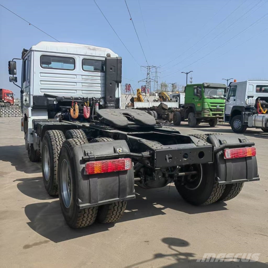 Shacman F 3000 Prime Movers