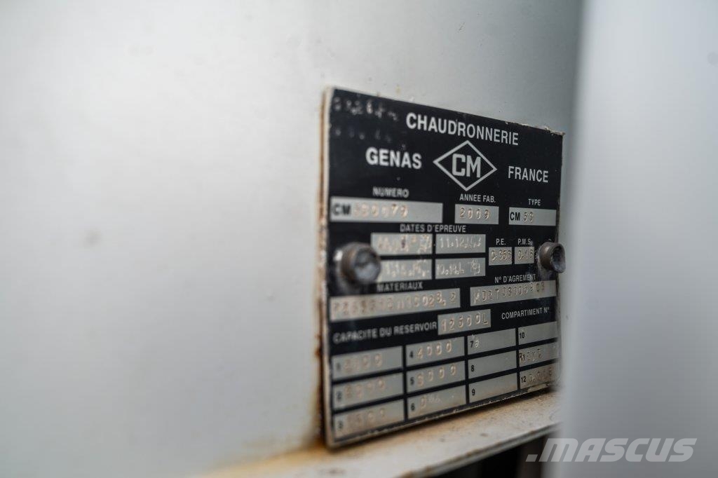Renault MIDLUM 280+TANK 12.500L/5 Comp. Camiões-cisterna