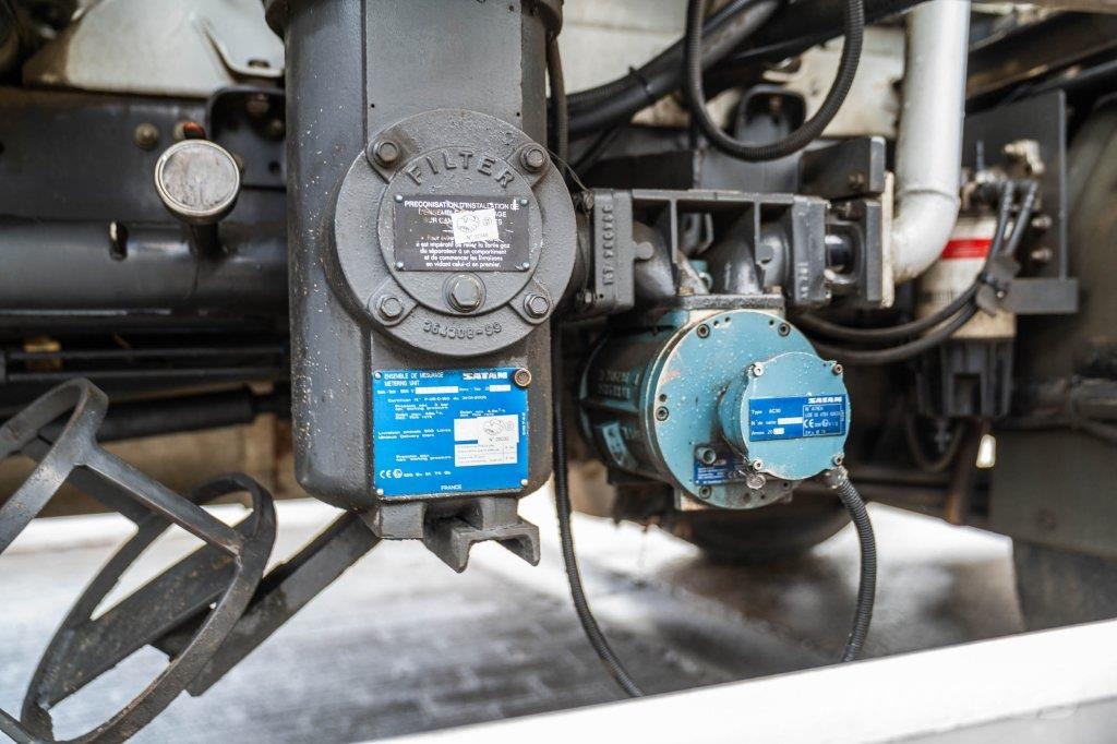 Renault MIDLUM 280+TANK 12.500L/5 Comp. Camiões-cisterna