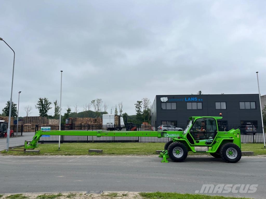 Merlo P38.13EE Panoramic Carretillas telescópicas