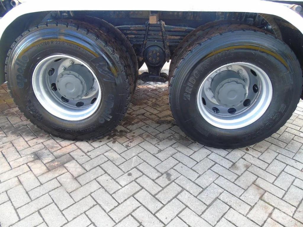 MAN TGA 41.440 8X4 + HIAB 166 E-3 HIPRO + REMOTE + HOO Hook lift trucks
