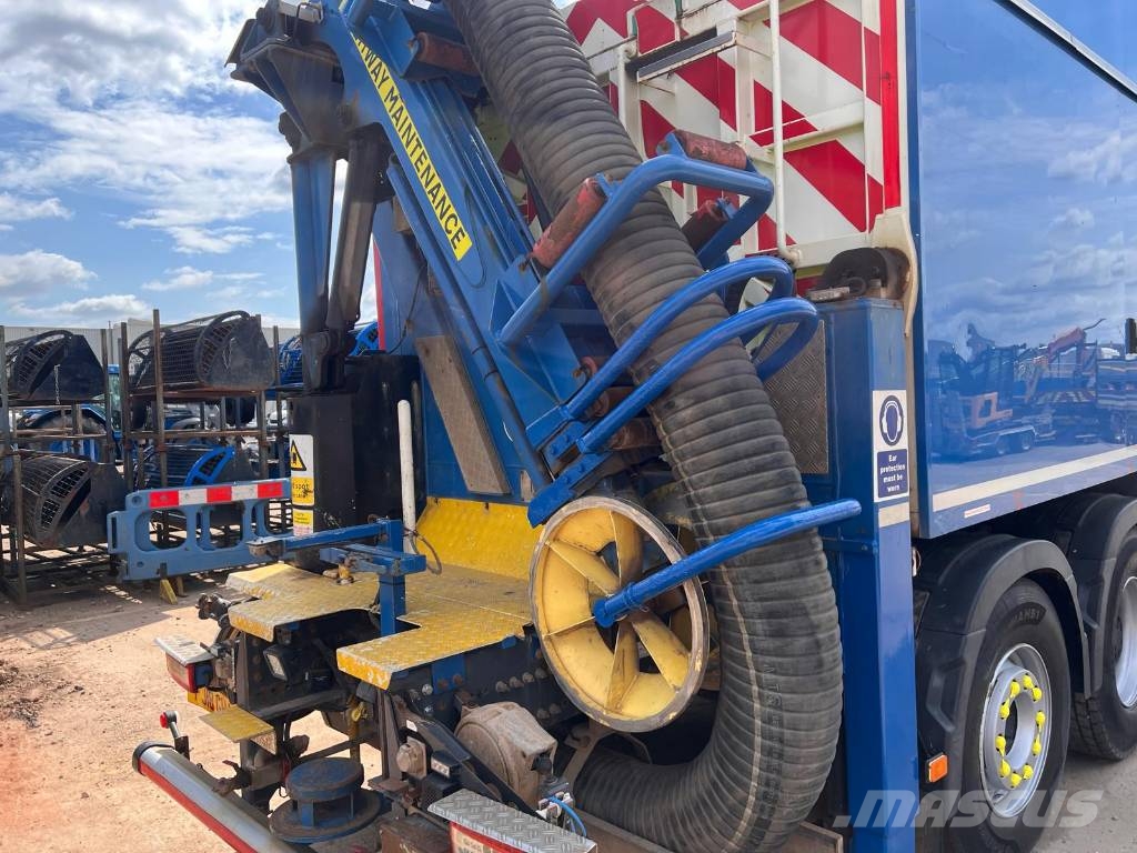 Volvo FMX 500 Camiones aspiradores/combi