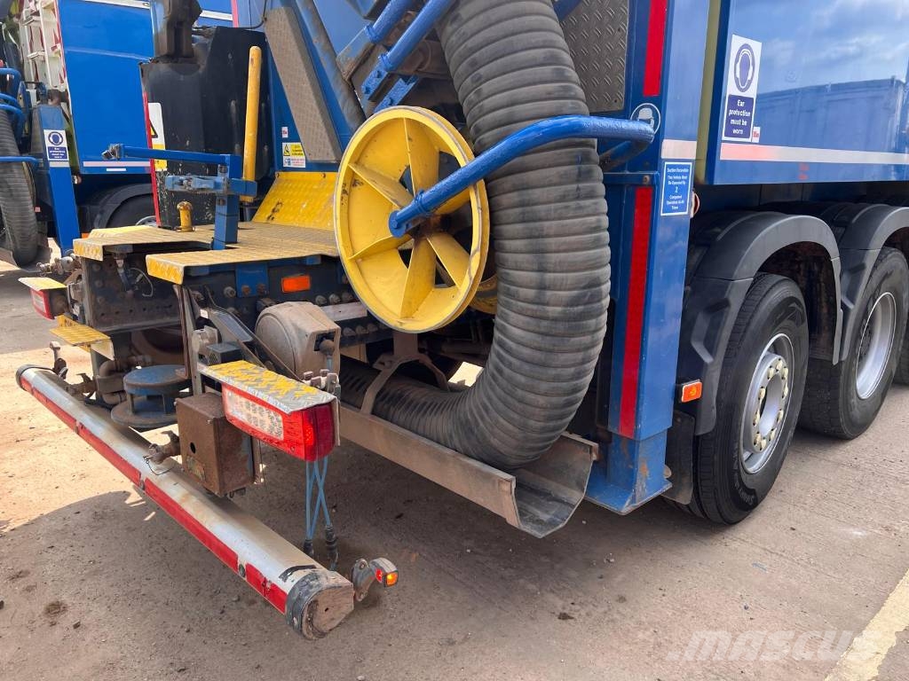 Volvo FMX 500 Camiones aspiradores/combi