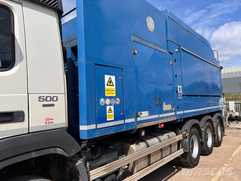 Volvo FMX 500 Camiones aspiradores/combi