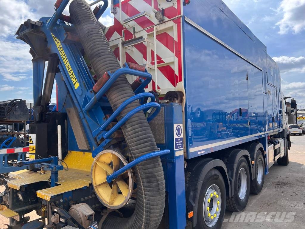 Volvo FMX 500 Camiones aspiradores/combi