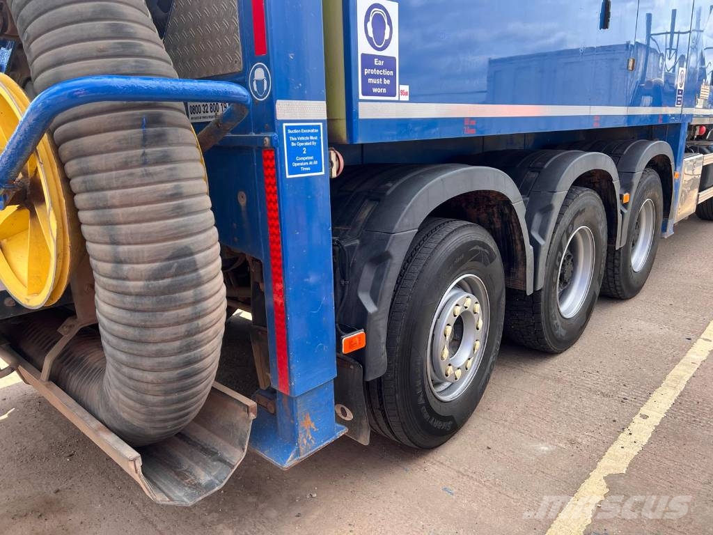 Volvo FMX 500 Camiones aspiradores/combi