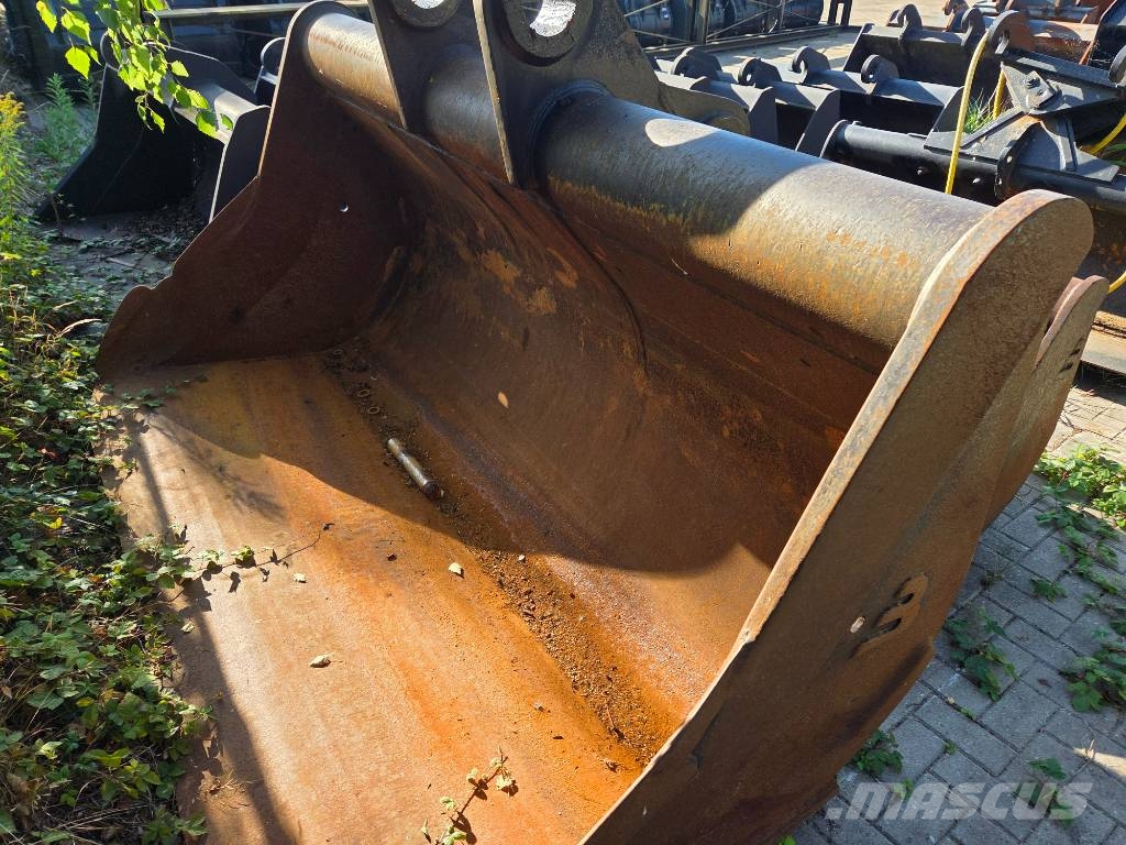 Eurosteel Ditch clean bucket +3500ltr, ex HX520 Bakken