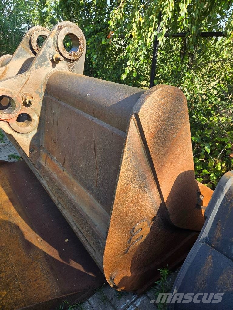 Eurosteel Ditch clean bucket +3500ltr, ex HX520 Bakken
