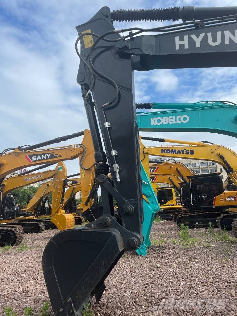 Hyundai R220LC-9S Excavadoras sobre orugas