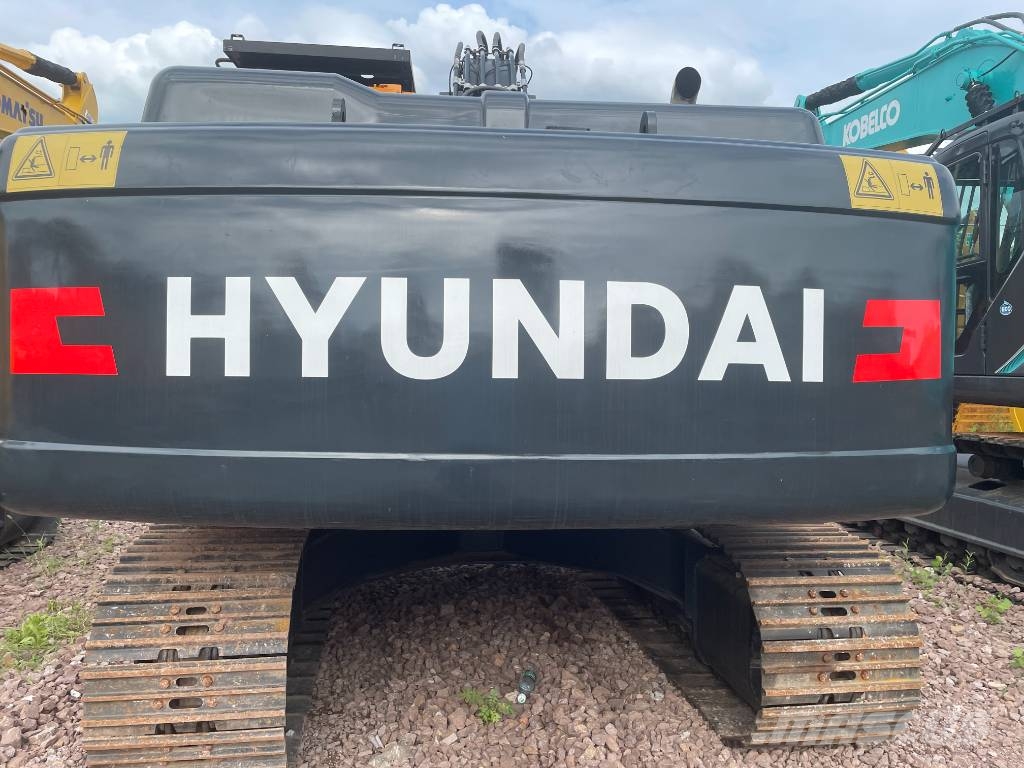 Hyundai R220LC-9S Excavadoras sobre orugas