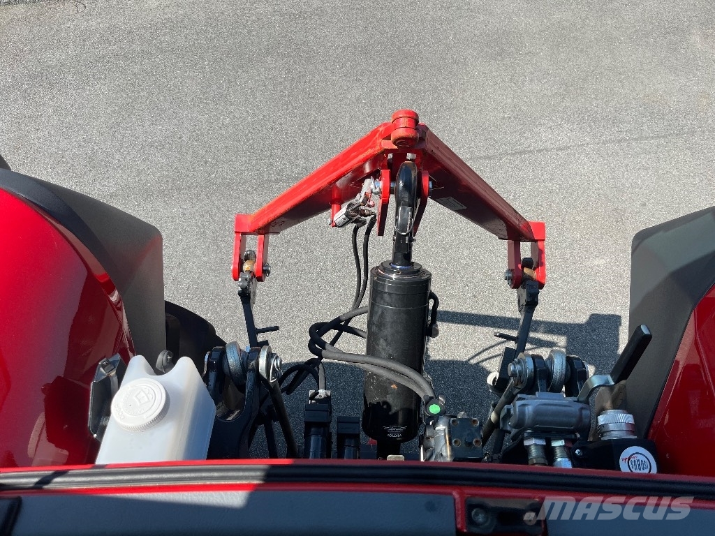 Lindner Lintrac 130 拖拉机/农用车