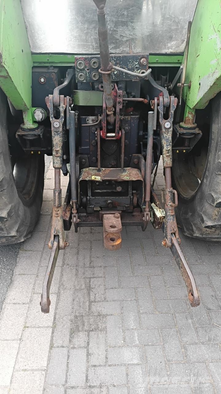 Deutz-Fahr DX 85 2wd Traktory