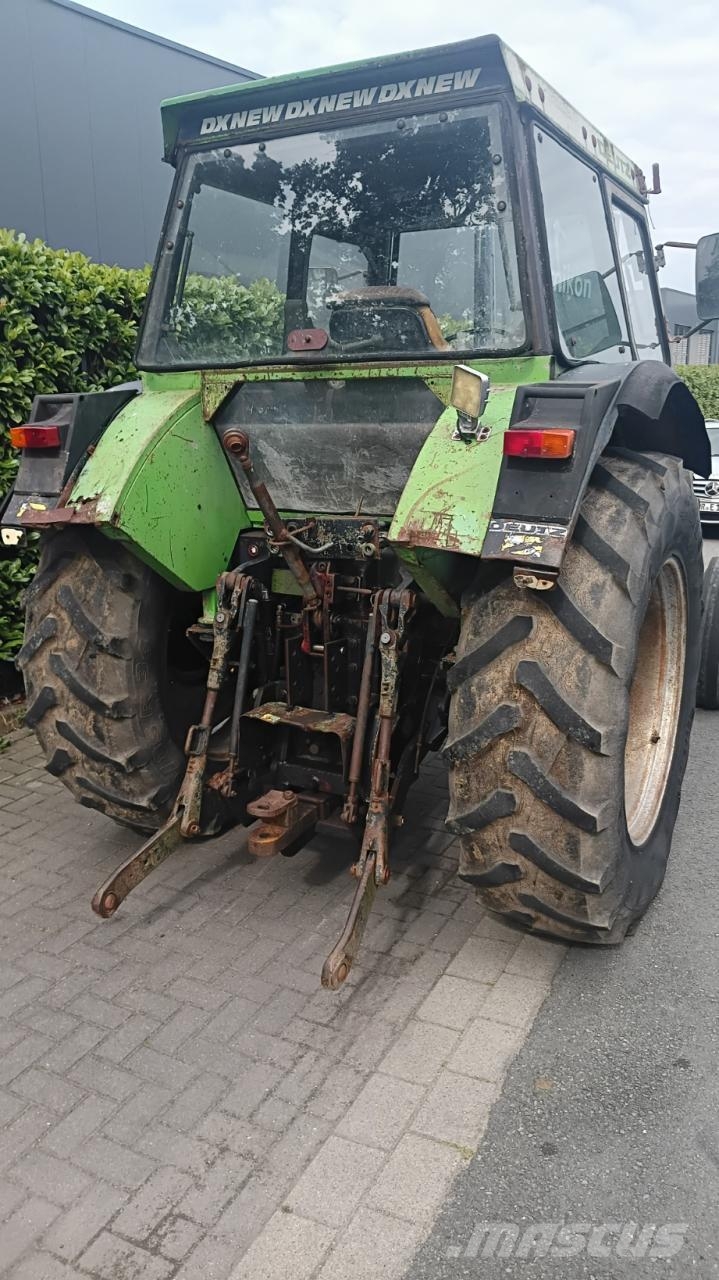 Deutz-Fahr DX 85 2wd Traktory