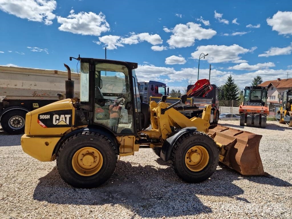 CAT 906 H NEW TIRES Hjullastare