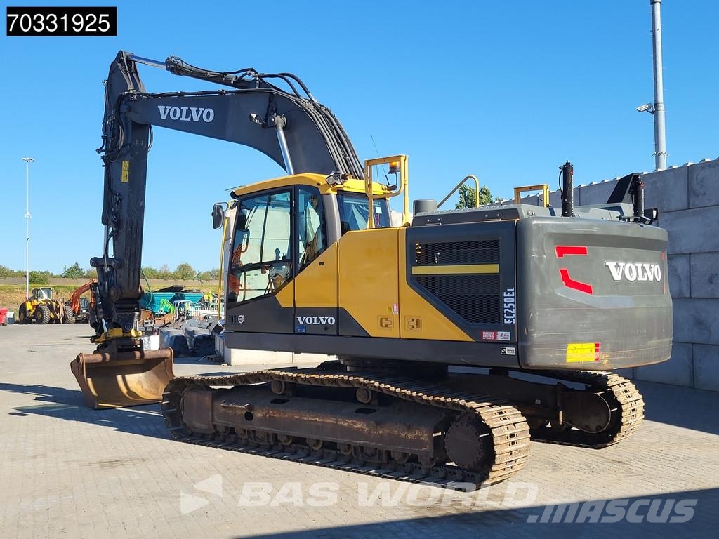Volvo EC250 E L 대형 굴삭기 29톤 이상