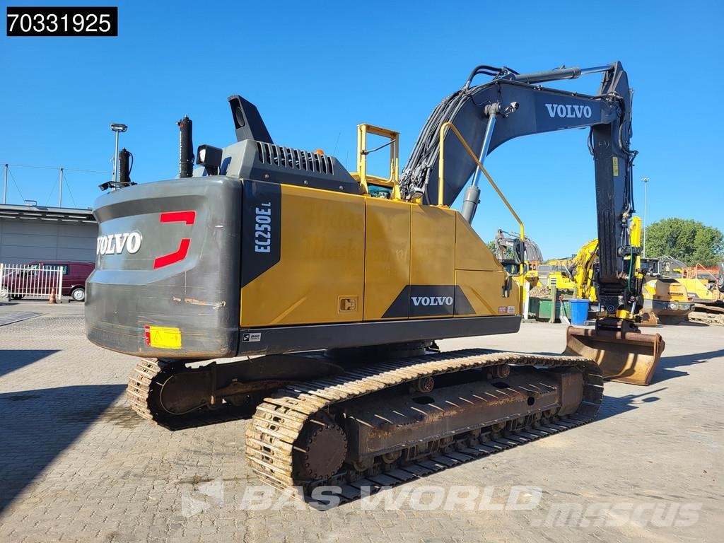 Volvo EC250 E L 대형 굴삭기 29톤 이상