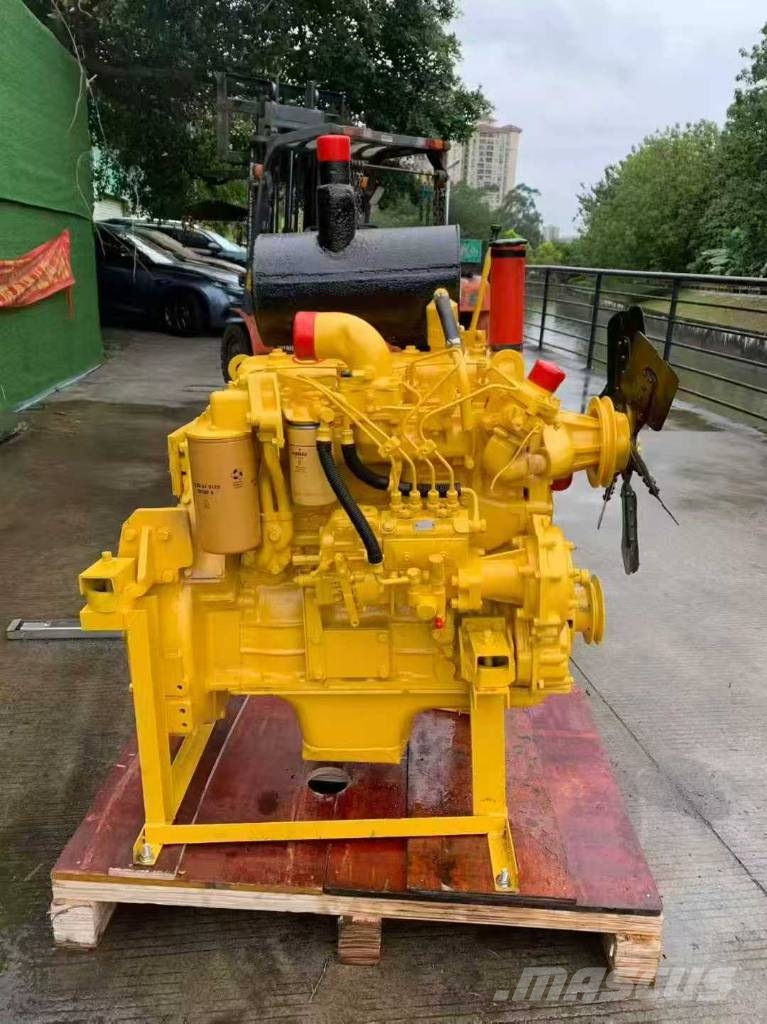 Komatsu 4D105 Diesel Engine Motorer